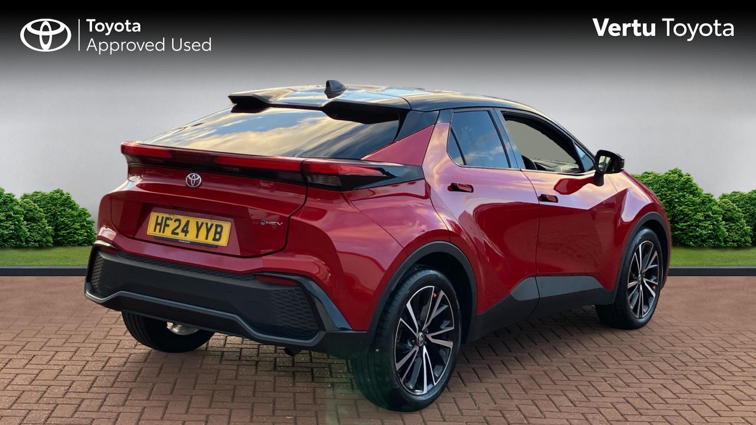 Used Toyota C-HR 2024 for sale - 77595154: Photo 2