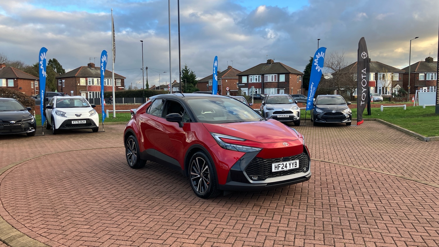 Used Toyota C-HR 2024 for sale - 77595154: Photo 34