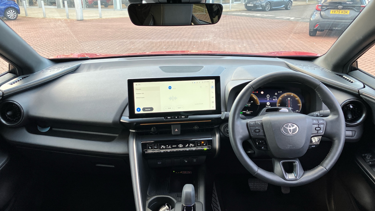 Used Toyota C-HR 2024 for sale - 77595154: Photo 5