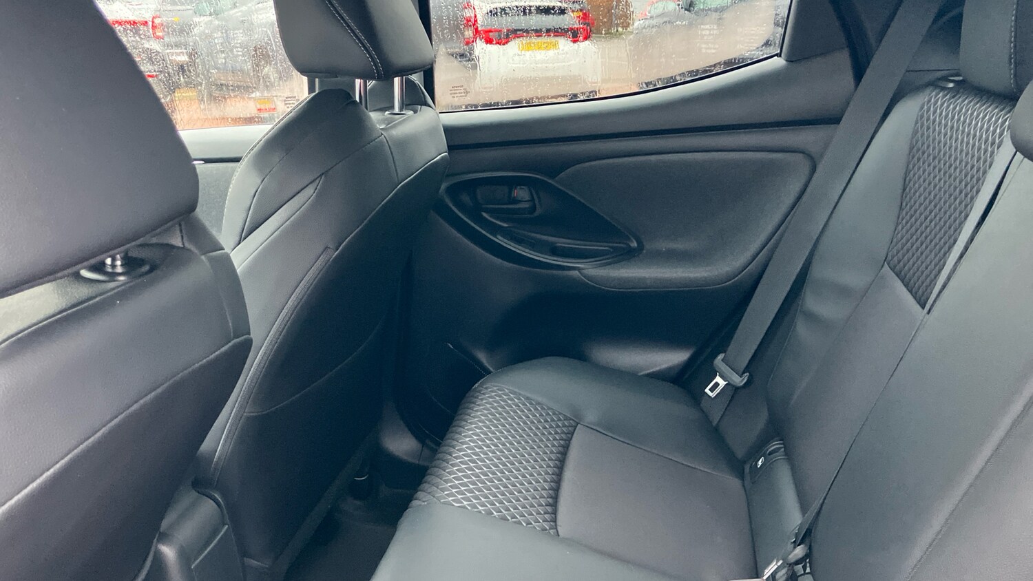 Used Toyota Yaris 2021 for sale - 77616623: Photo 13