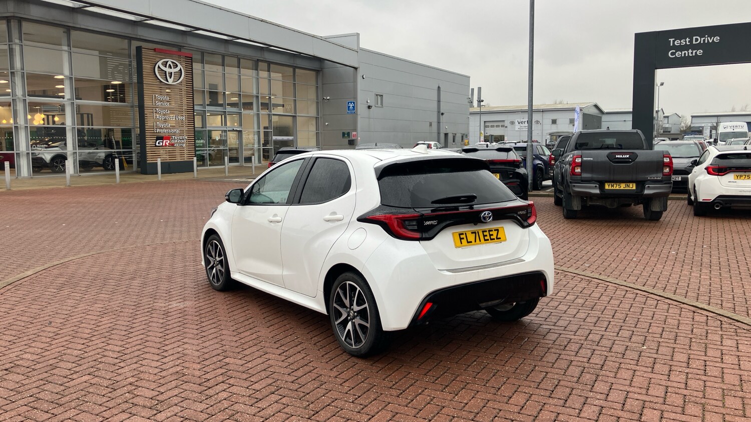 Used Toyota Yaris 2021 for sale - 77616623: Photo 30