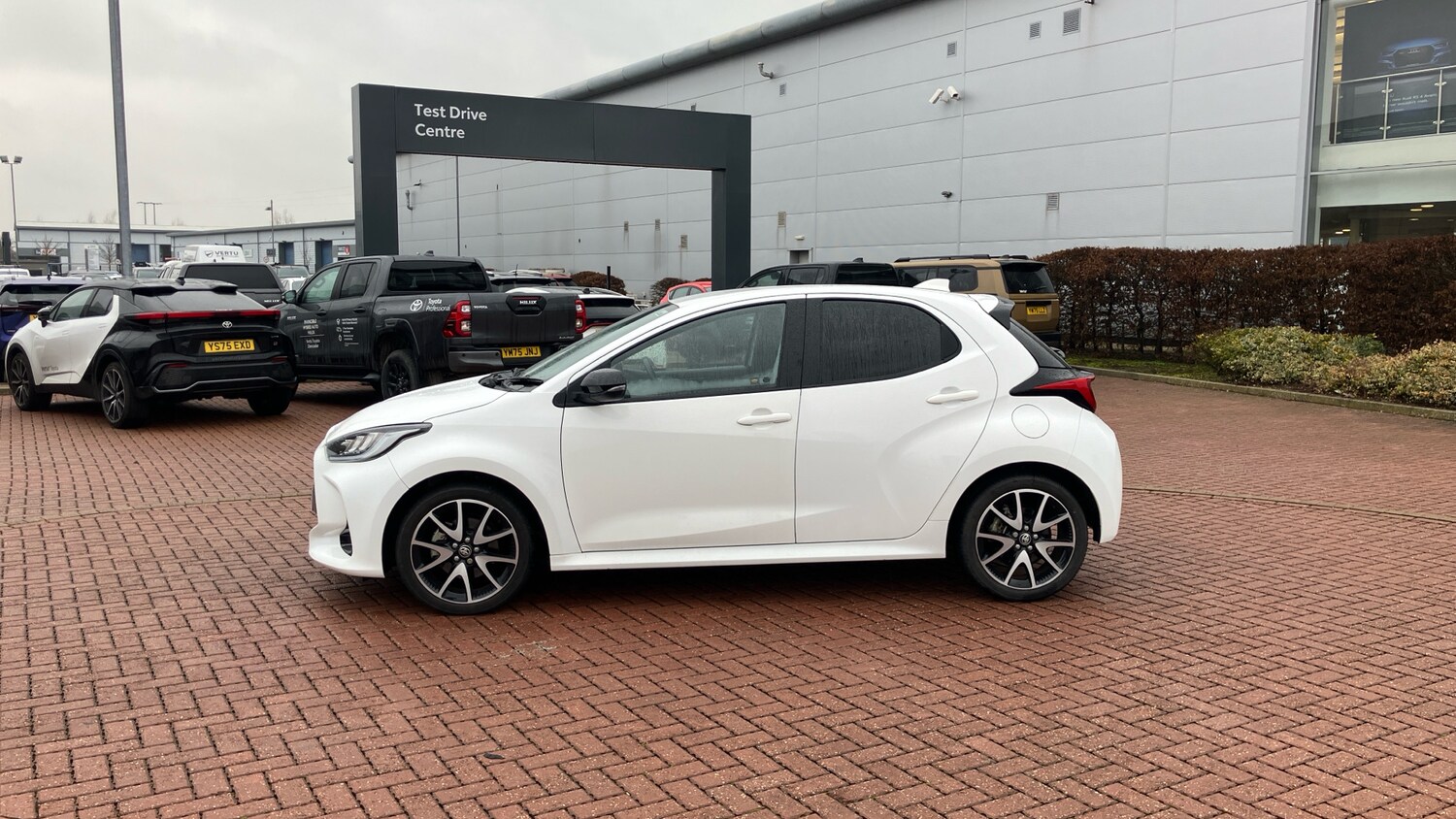 Used Toyota Yaris 2021 for sale - 77616623: Photo 31