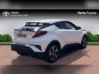 Used Toyota C-HR 2023 for sale - 79005359: Photo