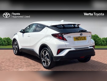 Used Toyota C-HR 2023 for sale - 79005359: Photo