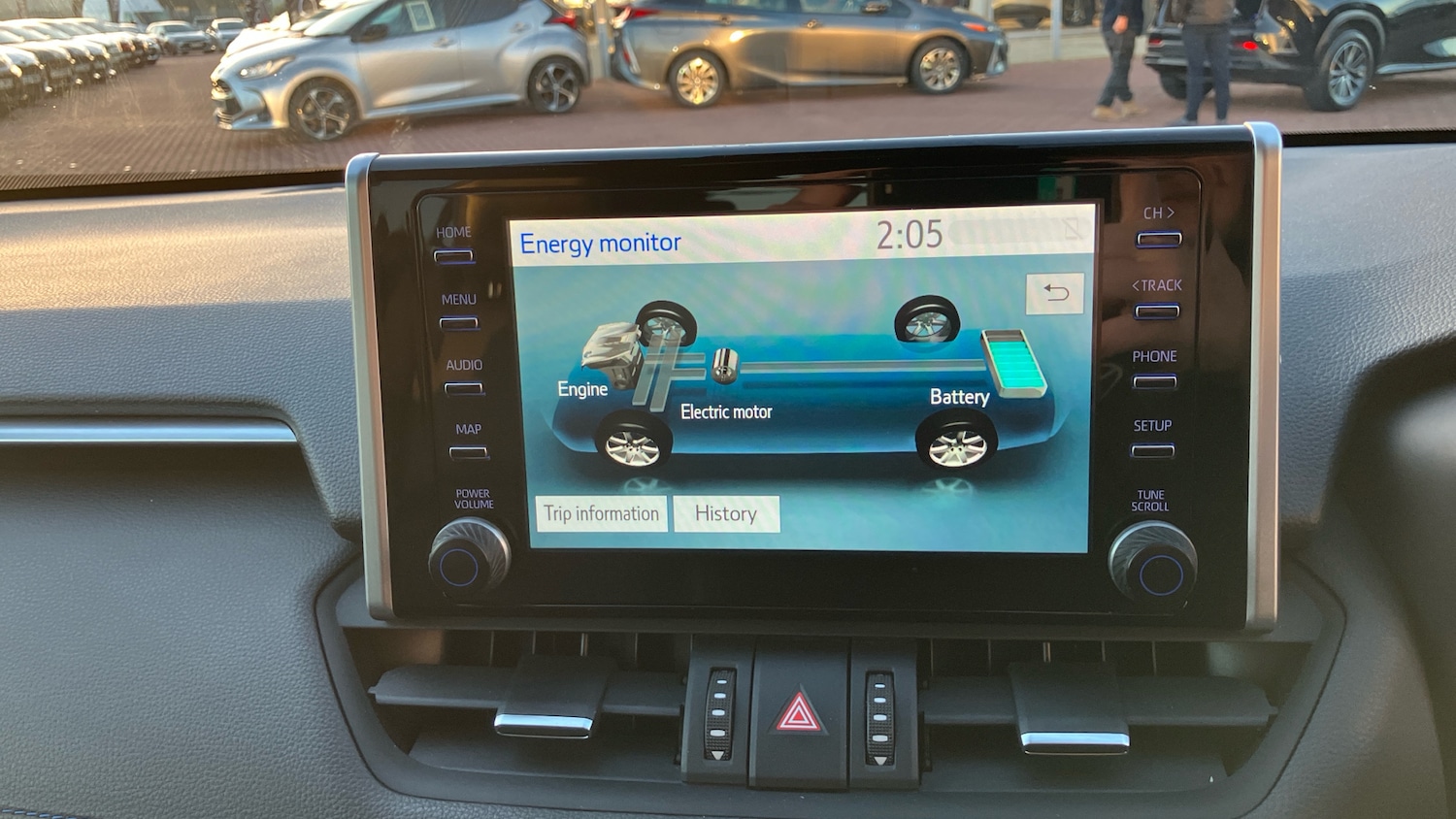 Used Toyota RAV4 2020 for sale - 77220698: Photo 24