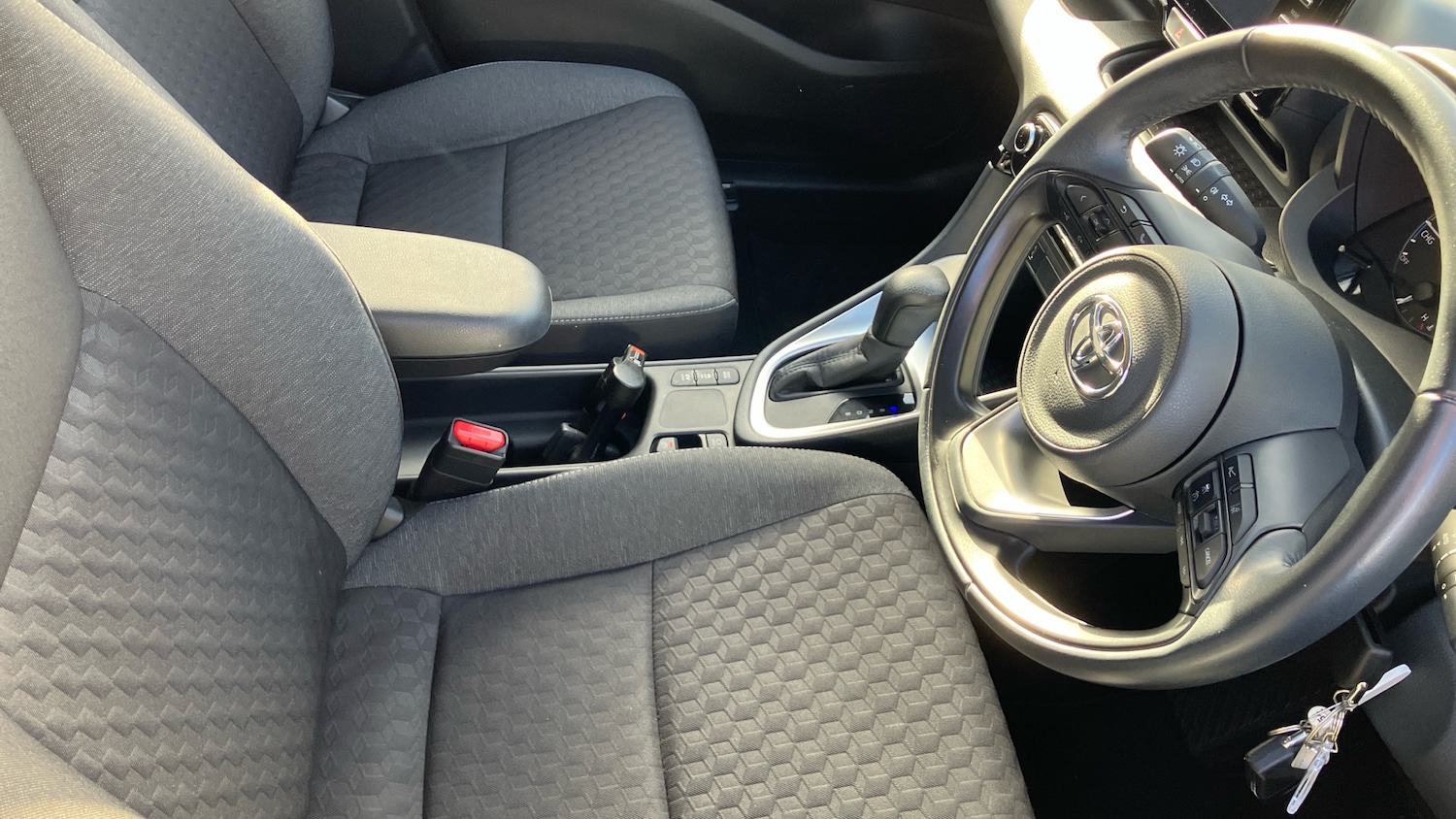 Used Toyota Yaris 2022 for sale - 76477146: Photo 11