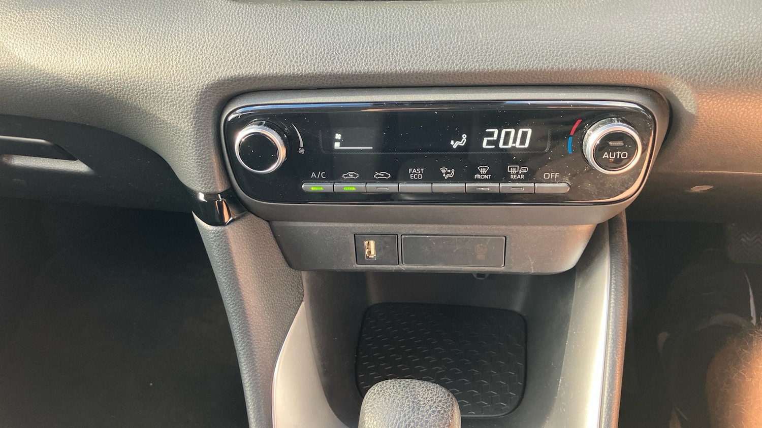 Used Toyota Yaris 2022 for sale - 76477146: Photo 36