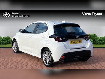 Used Toyota Yaris 2022 for sale - 76477146: Photo
