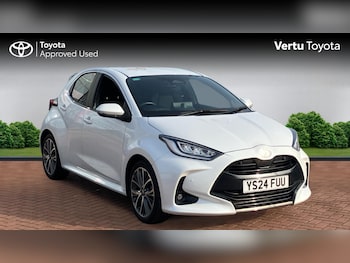 Used Toyota Yaris 2024 for sale - 77761737: Photo