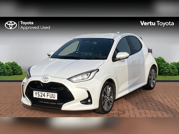 Used Toyota Yaris 2024 for sale - 77761737: Photo