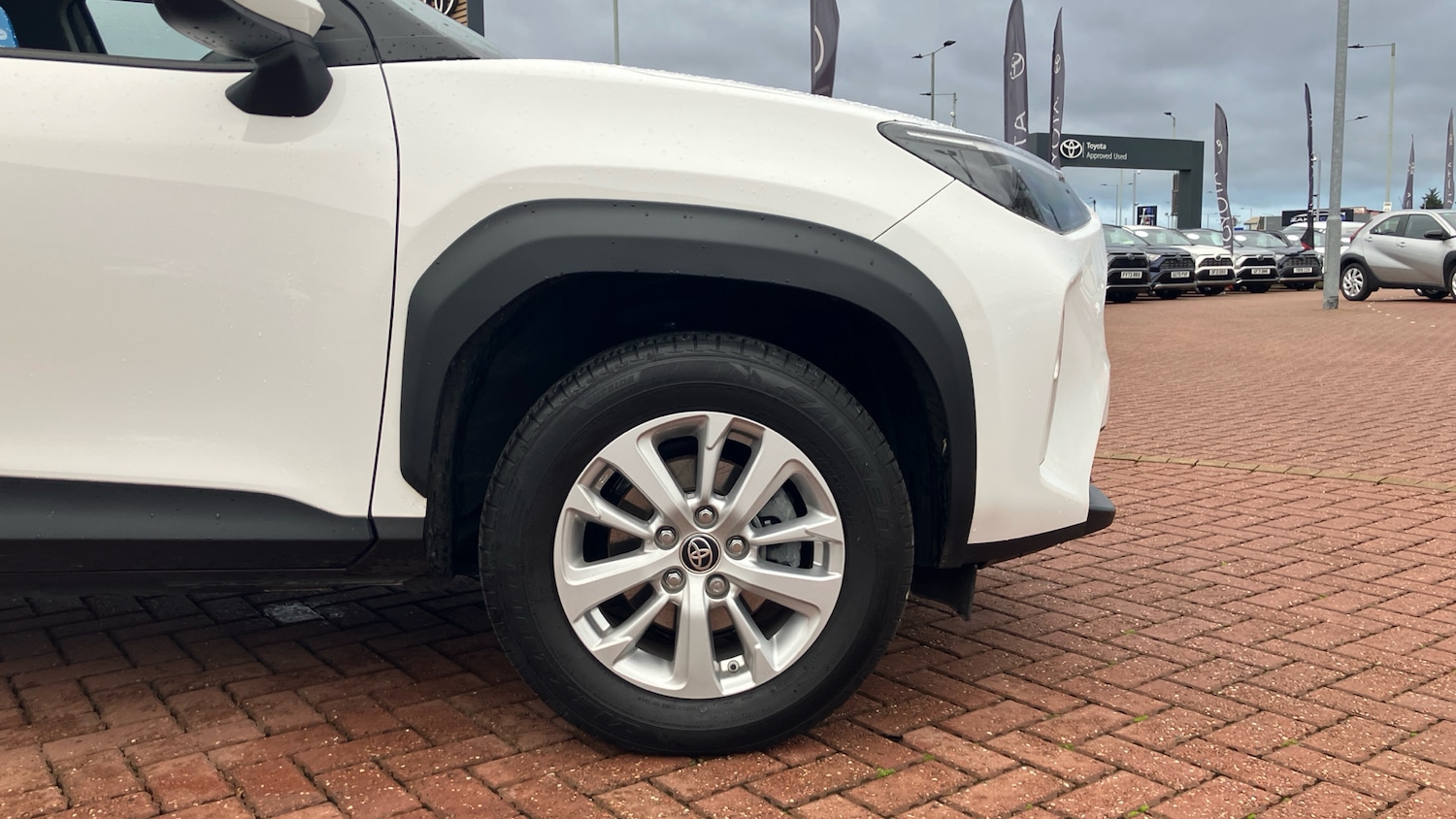 Used Toyota Yaris Cross 2024 for sale - 76980772: Photo 18