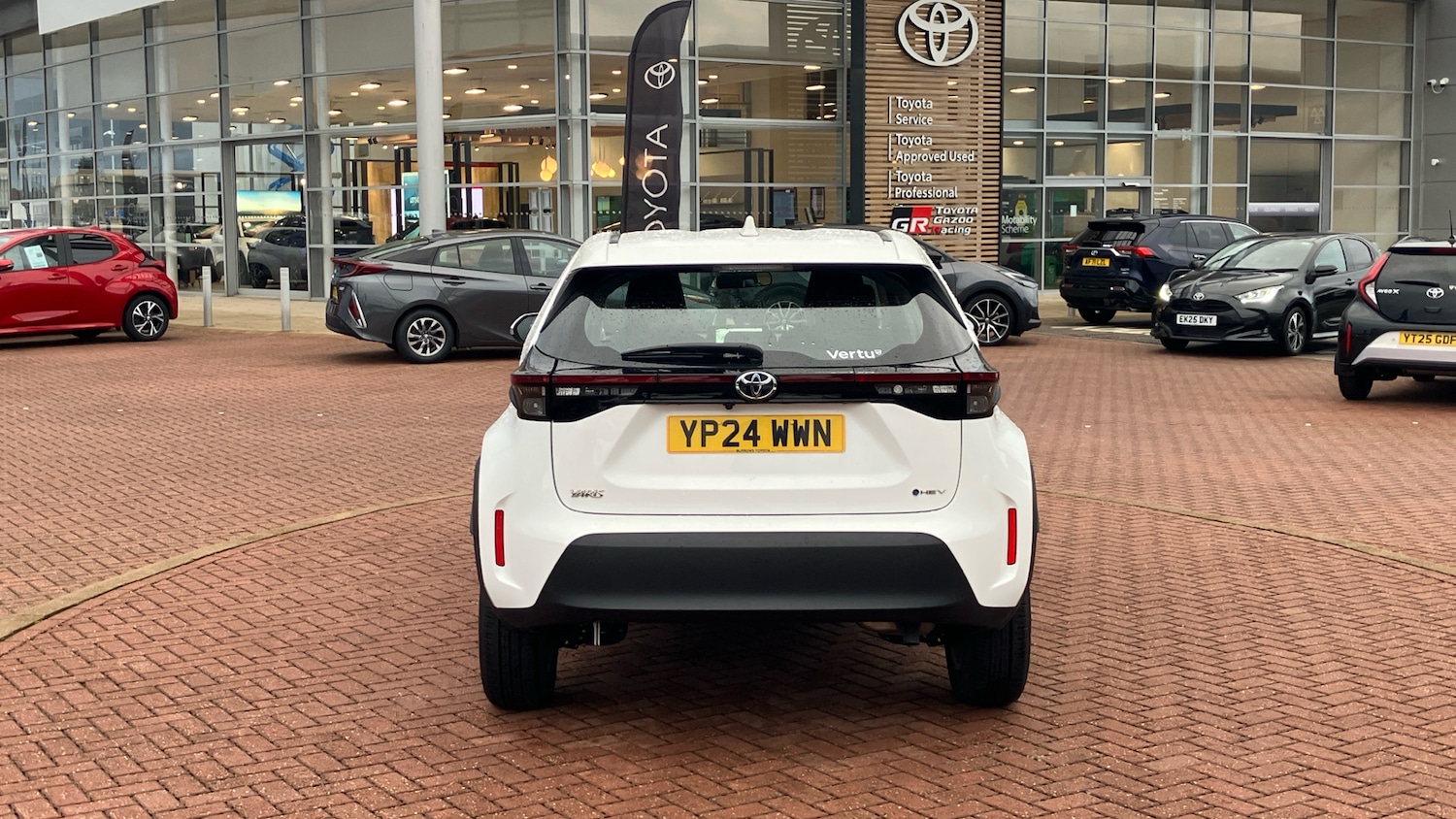 Used Toyota Yaris Cross 2024 for sale - 76980772: Photo 19