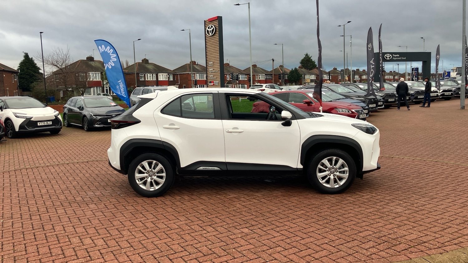 Used Toyota Yaris Cross 2024 for sale - 76980772: Photo 30