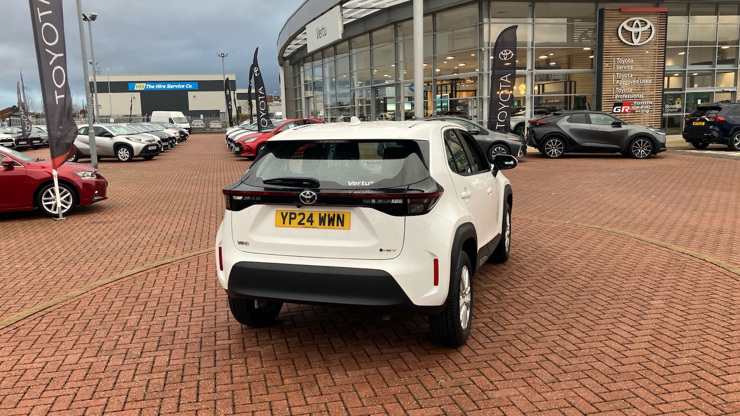 Used Toyota Yaris Cross 2024 for sale - 76980772: Photo 32