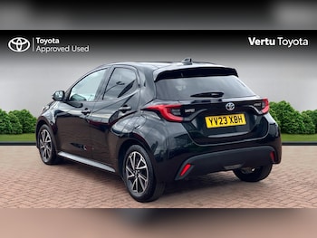 Used Toyota Yaris 2023 for sale - 78281258: Photo