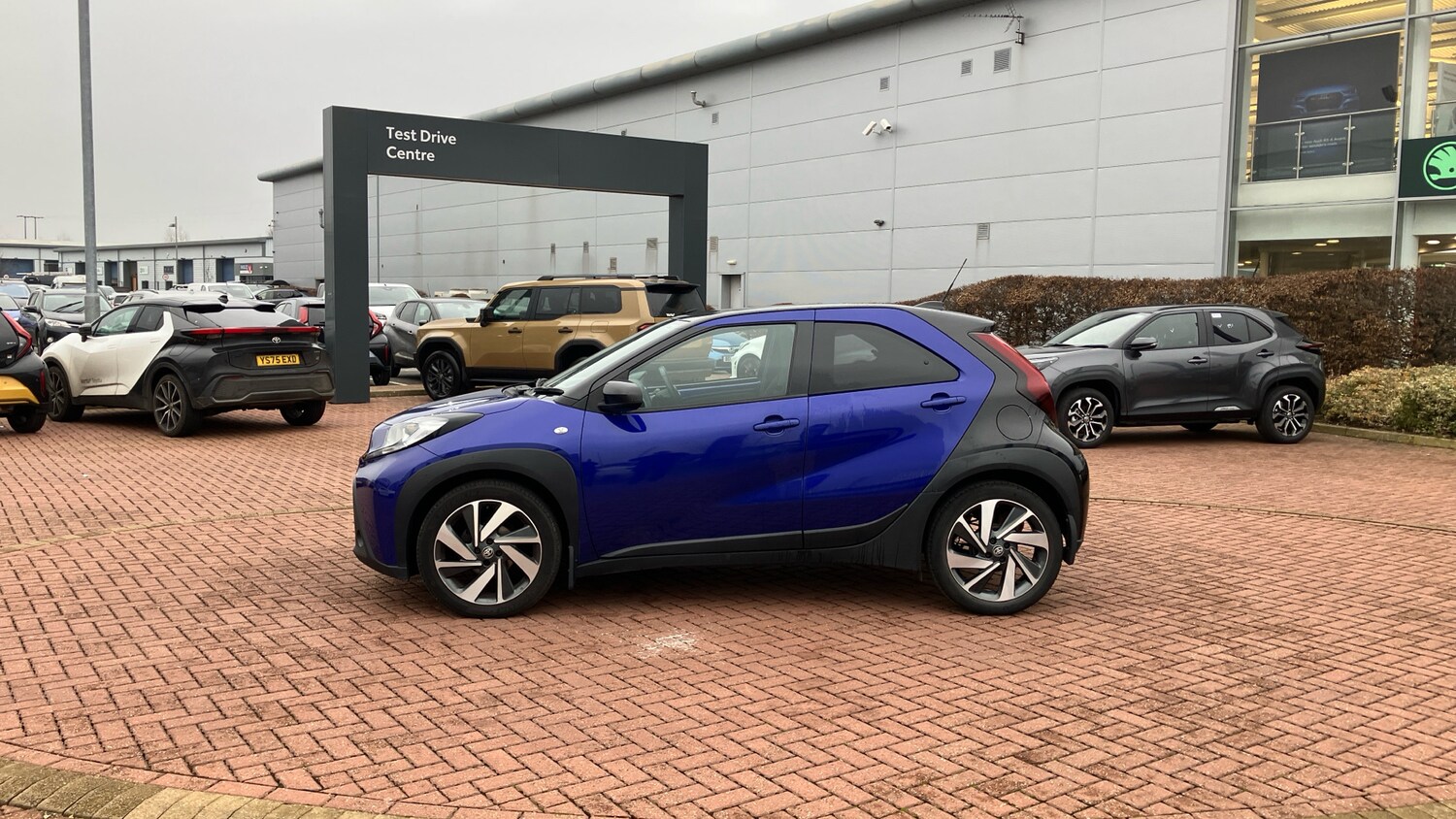 Used Toyota Aygo X 2023 for sale - 77350272: Photo 17