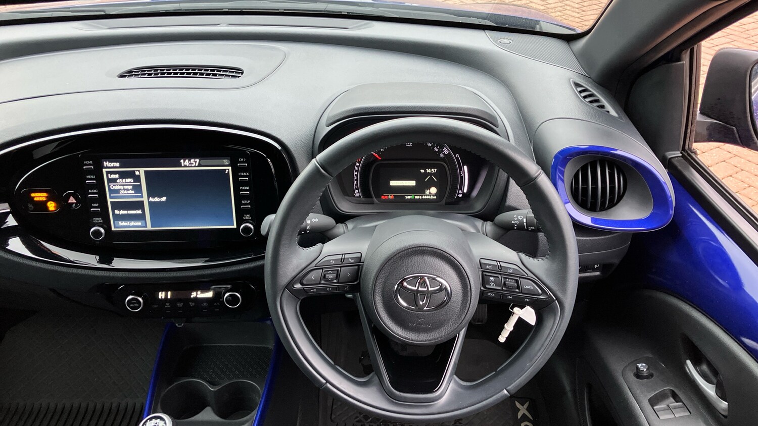 Used Toyota Aygo X 2023 for sale - 77350272: Photo 6