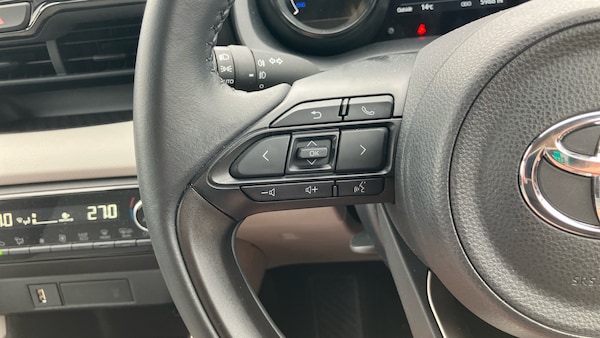 Used Toyota Yaris 2023 for sale - 76263143: Photo 37