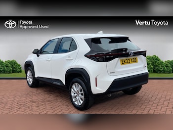 Used Toyota Yaris Cross 2023 for sale - 78820438: Photo