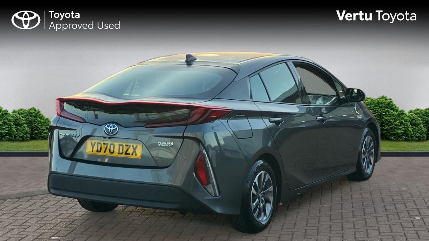 Used Toyota Prius 2020 for sale - 77011871: Photo 2
