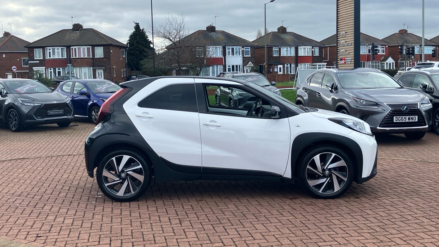 Used Toyota Aygo X 2023 for sale - 77915370: Photo 16
