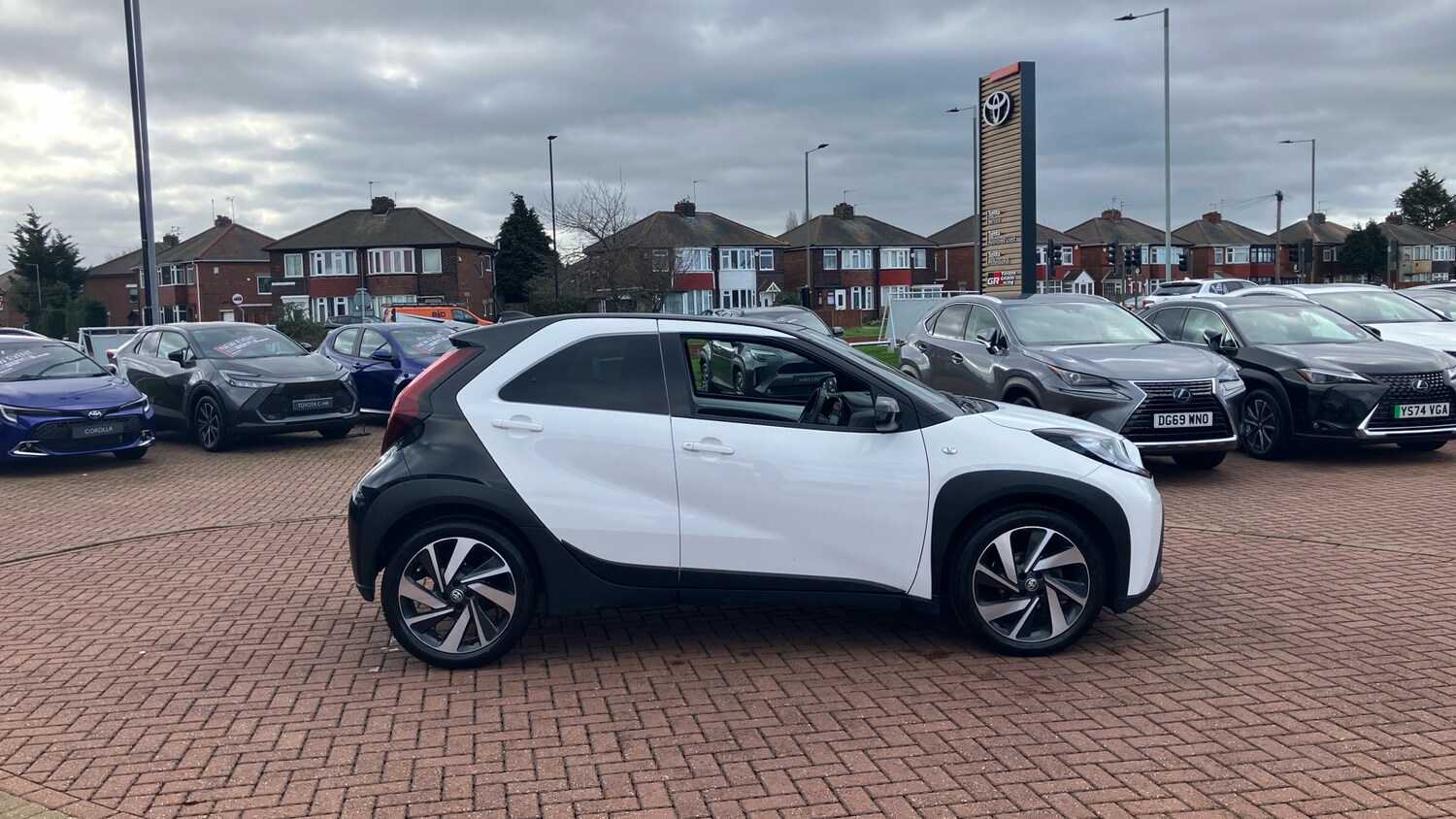 Used Toyota Aygo X 2023 for sale - 77915370: Photo 29