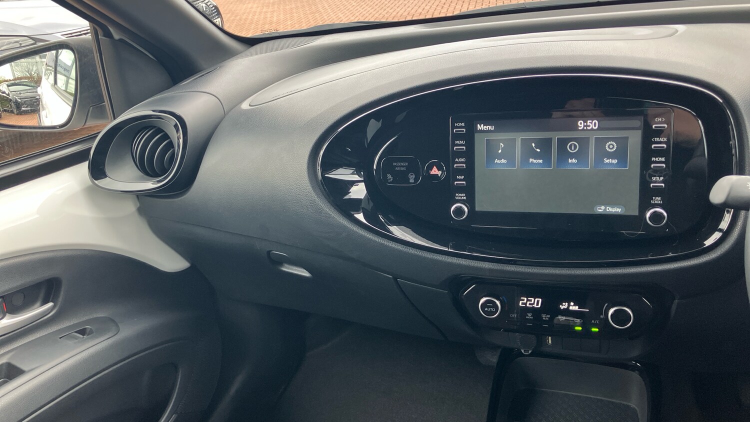 Used Toyota Aygo X 2023 for sale - 77915370: Photo 39