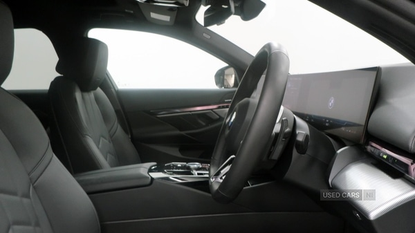 Used BMW 5 Series 2025 for sale - 77017274: Photo 12