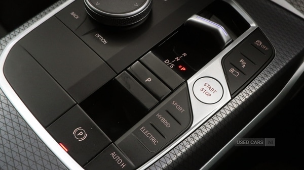 Used BMW 3 Series 2025 for sale - 76419341: Photo 27