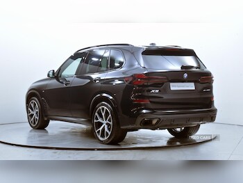 Used BMW X5 2025 for sale - 77238874: Photo
