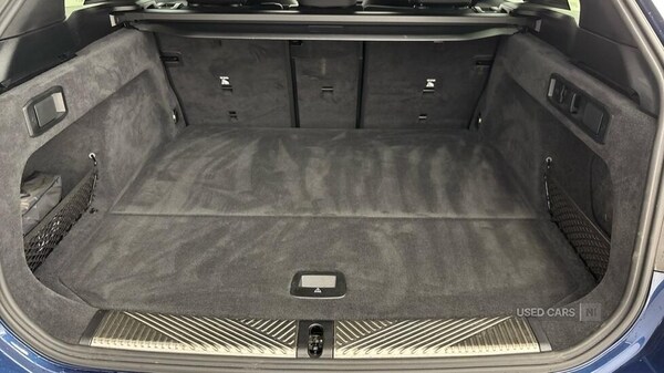 Used BMW 5 Series 2025 for sale - 76248168: Photo 14