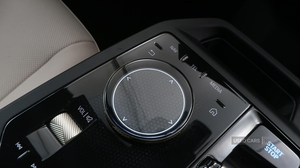 Used BMW iX 2022 for sale - 76825290: Photo 25