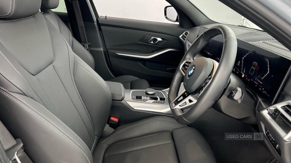 Used BMW 3 Series 2025 for sale - 77372098: Photo 12