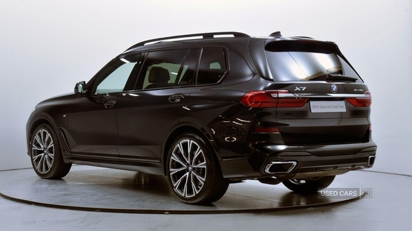 Used BMW X7 2022 for sale - 77244215: Photo 2