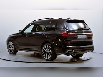 Used BMW X7 2022 for sale - 77244215: Photo