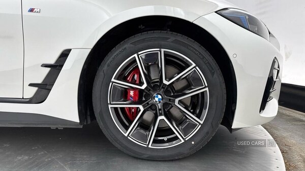 Used BMW i4 2025 for sale - 76634352: Photo 14