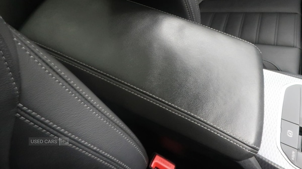 Used BMW 3 Series 2024 for sale - 77018048: Photo 32