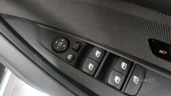 Used BMW i4 2023 for sale - 76998352: Photo 18