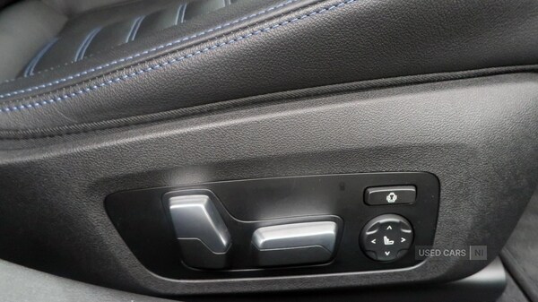 Used BMW i4 2023 for sale - 76998352: Photo 20