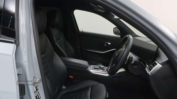 Used BMW 3 Series 2024 for sale - 76215731: Photo 12