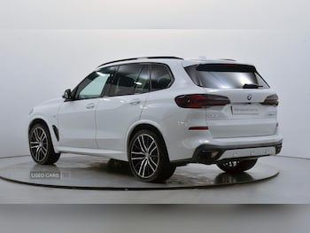 Used BMW X5 2025 for sale - 77041077: Photo