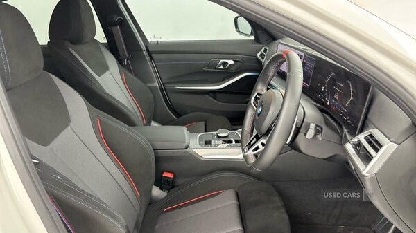 Used BMW 3 Series 2025 for sale - 76271080: Photo 12