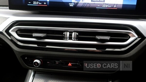 Used BMW 3 Series 2024 for sale - 77854560: Photo 28