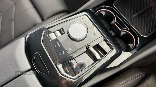 Used BMW 5 Series 2025 for sale - 77009257: Photo 11