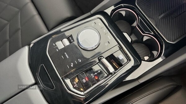 Used BMW 5 Series 2025 for sale - 77075084: Photo 11