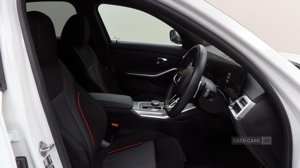 Used BMW 3 Series 2025 for sale - 76215938: Photo 12