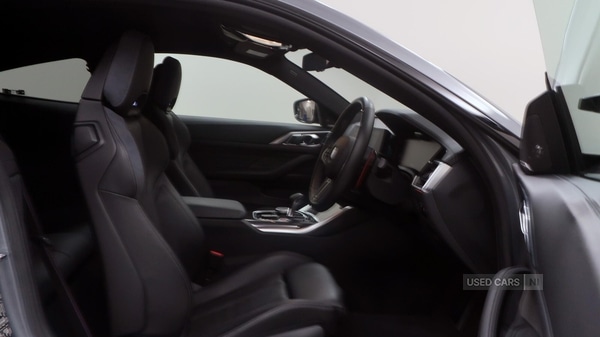 Used BMW M4 2022 for sale - 76381459: Photo 12