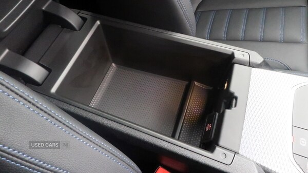 Used BMW i4 2025 for sale - 76825449: Photo 34