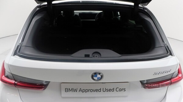 Used BMW 3 Series 2024 for sale - 77041099: Photo 34