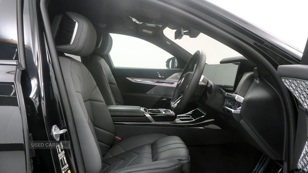 Used BMW i7 2025 for sale - 77315759: Photo 12